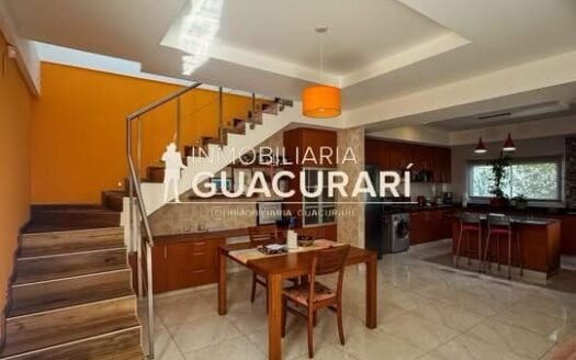 Casa en venta de 3 dormitorios con piscina en zona Aguado y Tacuarí